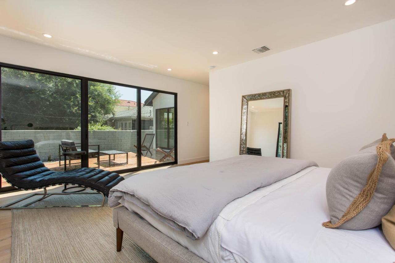 Modern With A Pool In Larchmont Village Casa vacanze Los Angeles