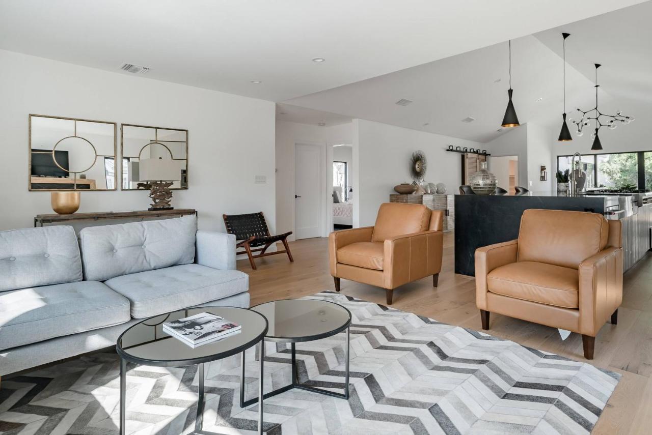 Casa vacanze Modern With A Pool In Larchmont Village Los Angeles